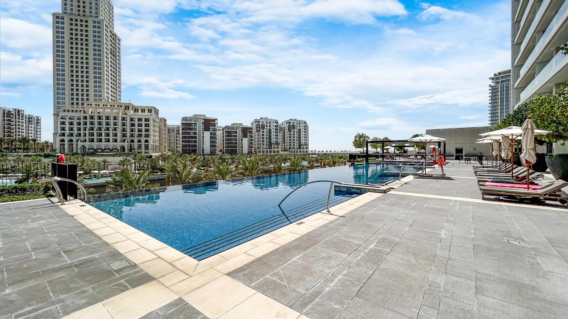 Stunning Home In Palace Residences On 41St Floor Dubai United Arab Emirates