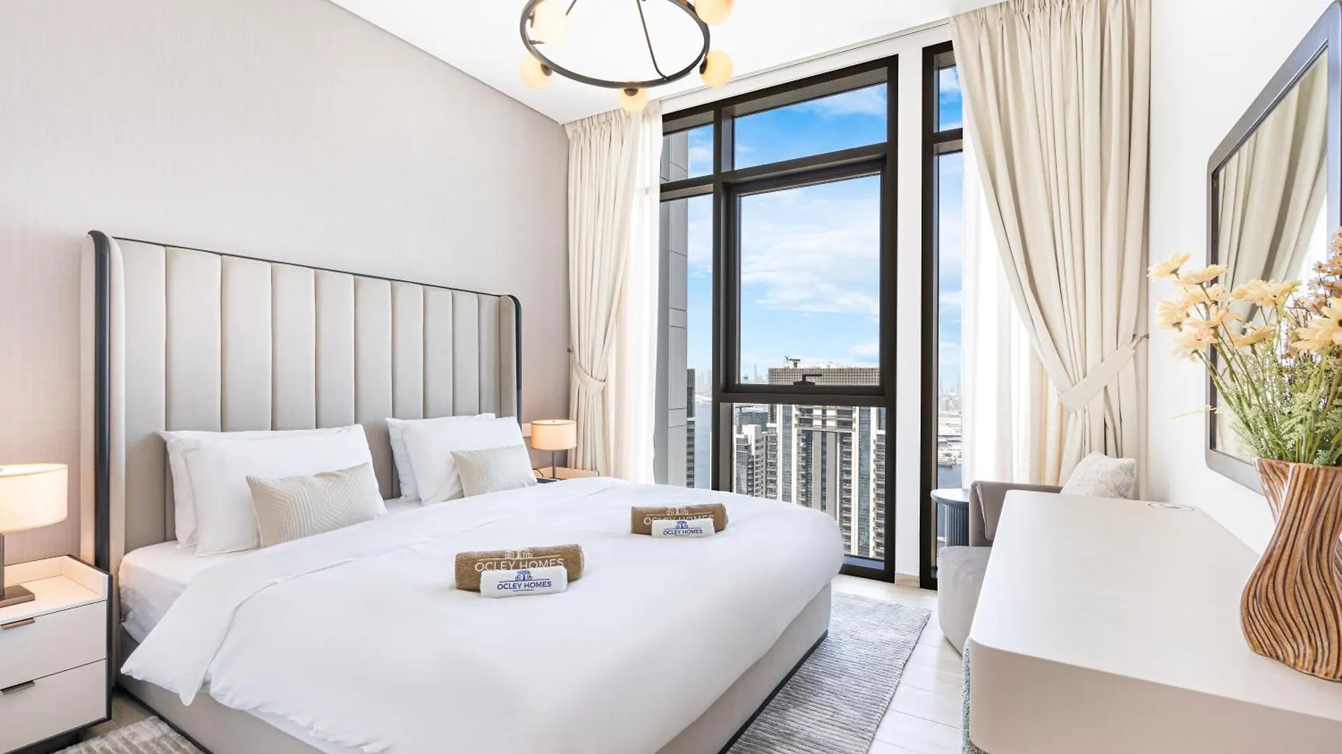 Stunning Home In Palace Residences On 41St Floor Dubai Apartment