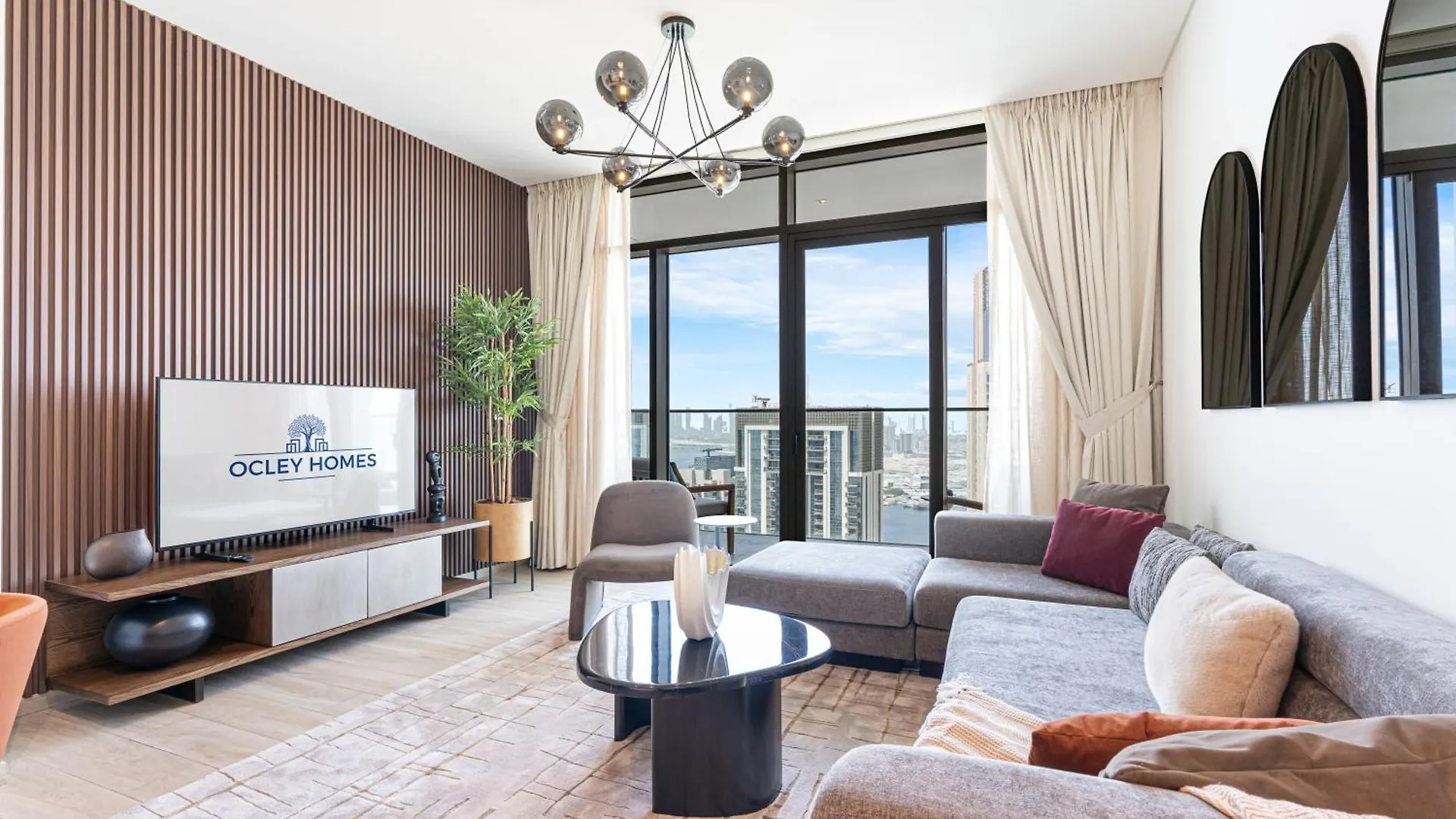 Stunning Home In Palace Residences On 41St Floor location